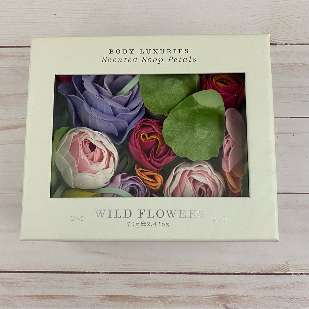 Body Luxuries Scented Soap Petals Wild Flowers 2.47 oz